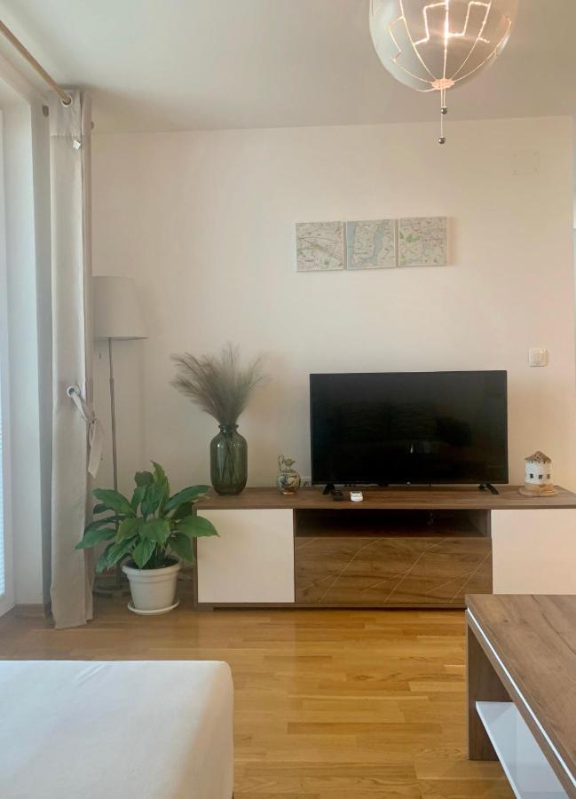 Artemis Business Apartment Skopje Ngoại thất bức ảnh