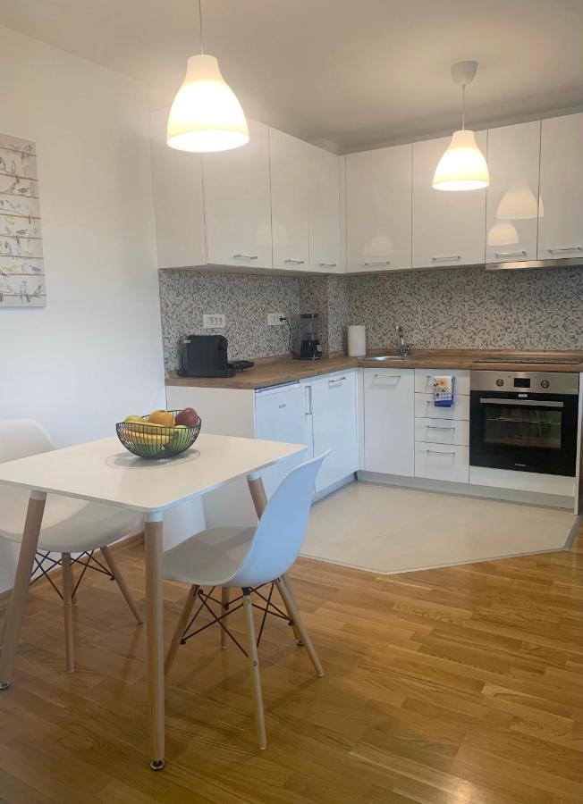 Artemis Business Apartment Skopje Ngoại thất bức ảnh